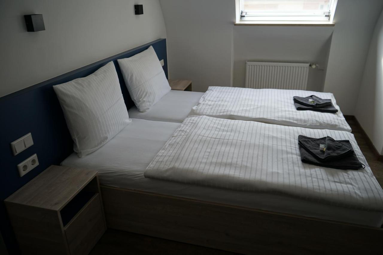 Hbf Hotel